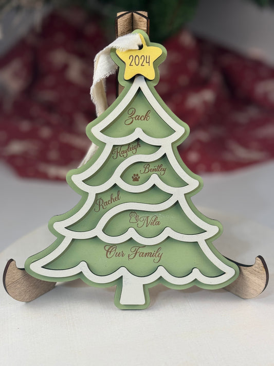 Personalized Family Christmas Tree