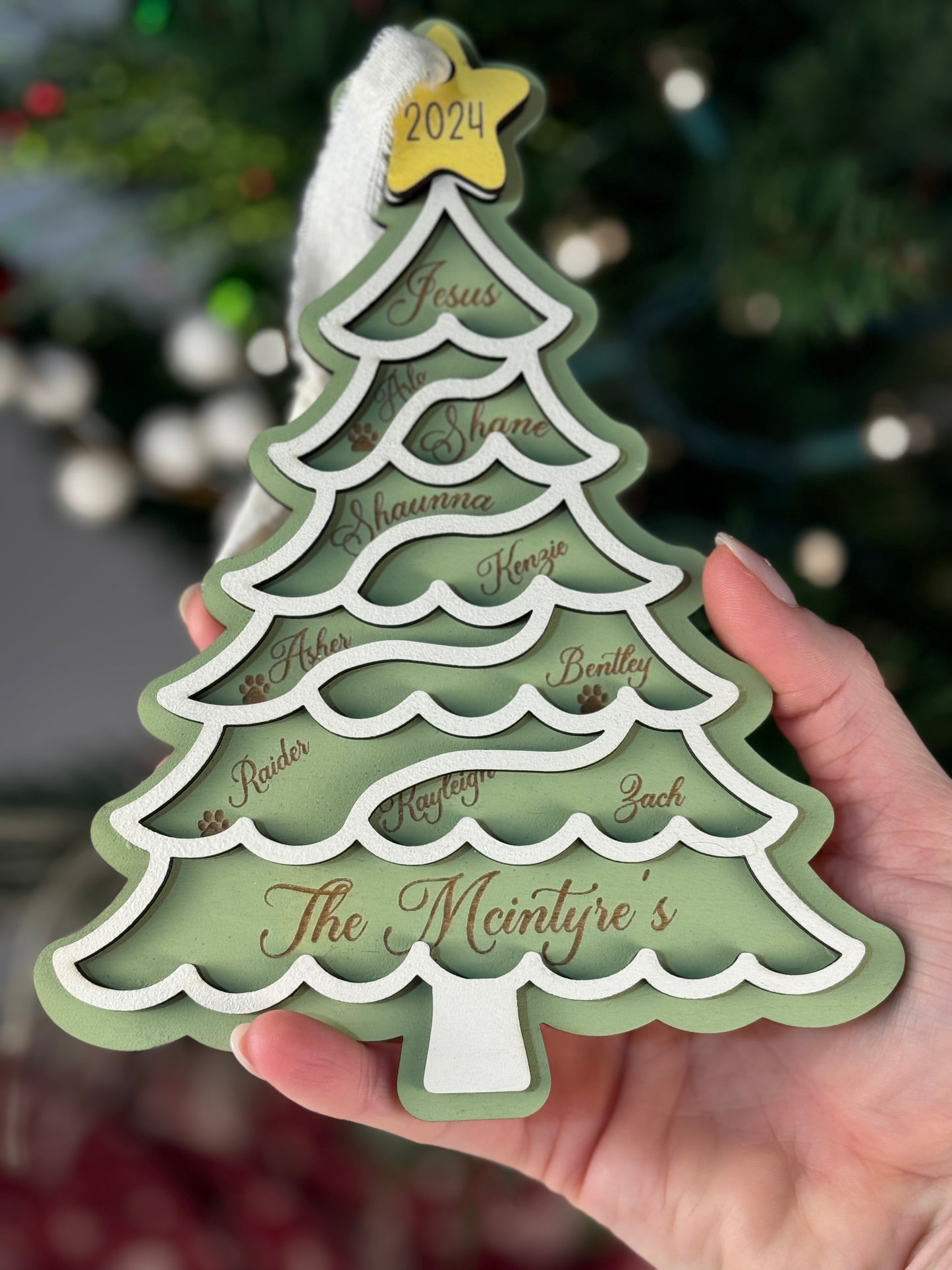 Personalized Family Christmas Tree