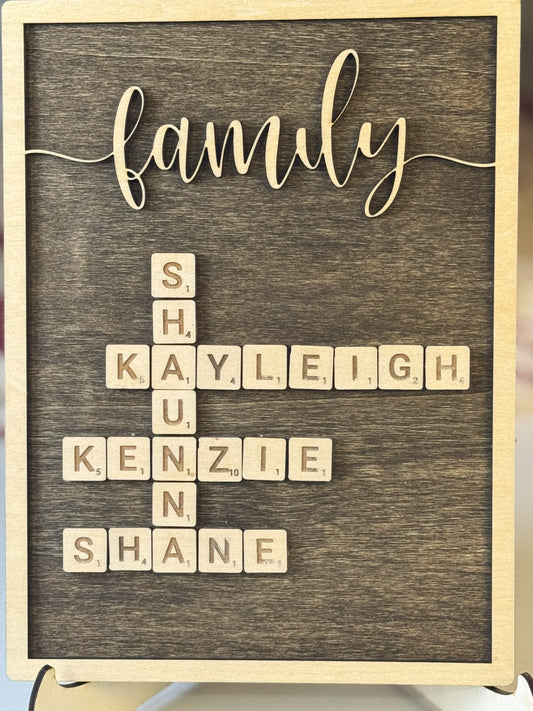 Custom Family Wooden Sign – Elegant Scroll Design with Easel